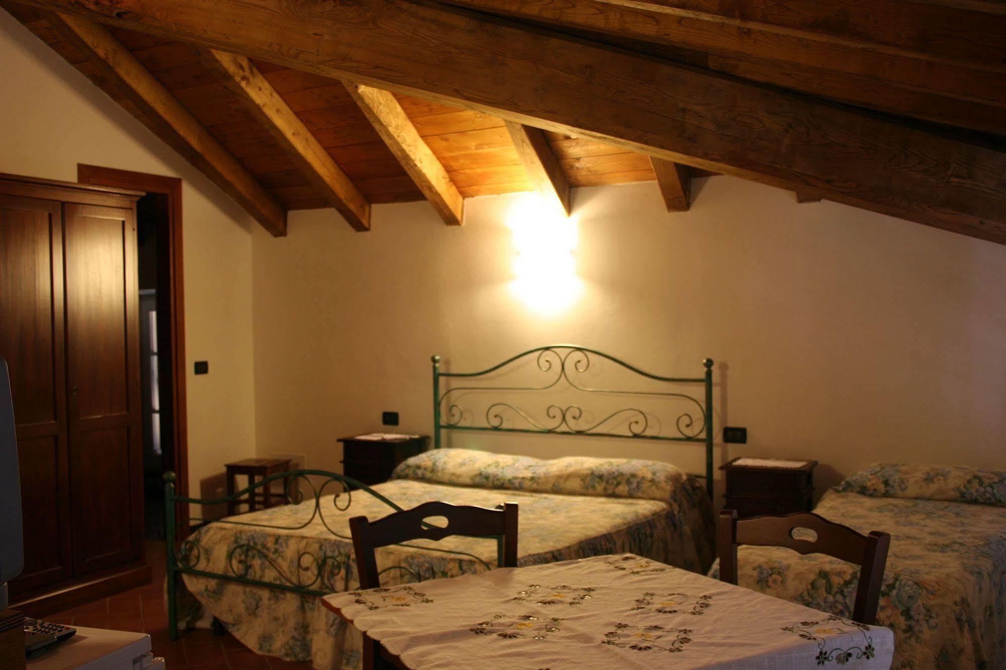La Meridiana Casale Pignone Buitenkant foto